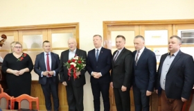 Odznaczenie Złotym...