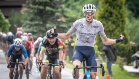  Riccardo Zoidl triumfuje...