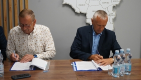  Szkoła w Czarnym Potoku...